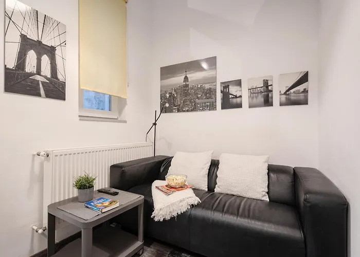 Апартаменты Eiffel *