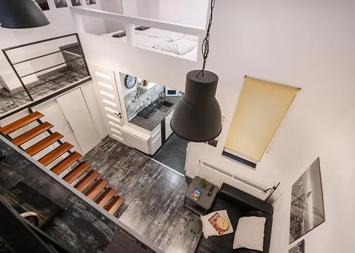Eiffel Appartement *